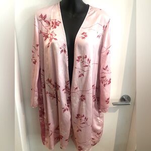 Free Add on 🌸 Vintage Silk Robe M-XL fit *AS IS* cherry blossom pattern